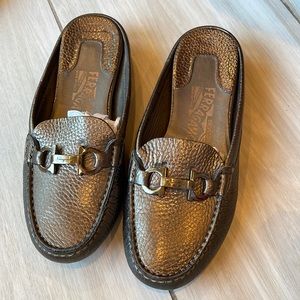 Salvatore Ferragamo Gancini Bit Leather Slip On Loafers
